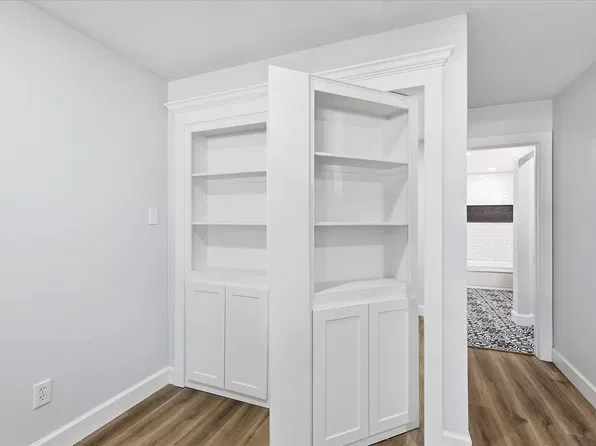 5644 Meadows Way, North Richland Hills, TX 76180