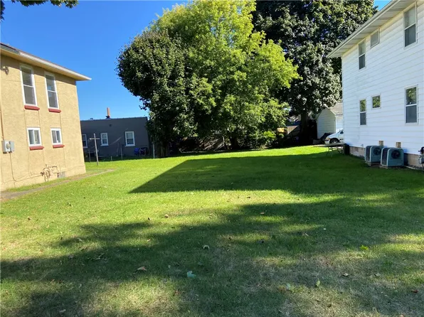 304 McKinley St #1, East Rochester, NY 14445