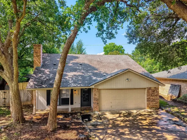2703 Partridge Ave, Arlington, TX 76017