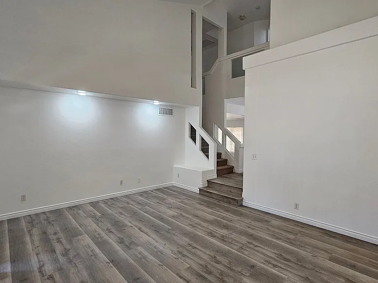 10071 Cheyenne Dawn St — Photo 10