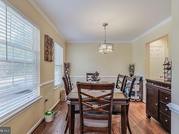 5th image of 9910 Millstone Dr