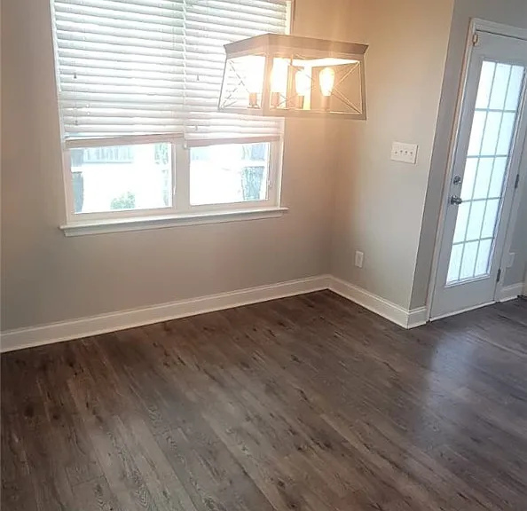 1728 Harrington Rd — Photo 9