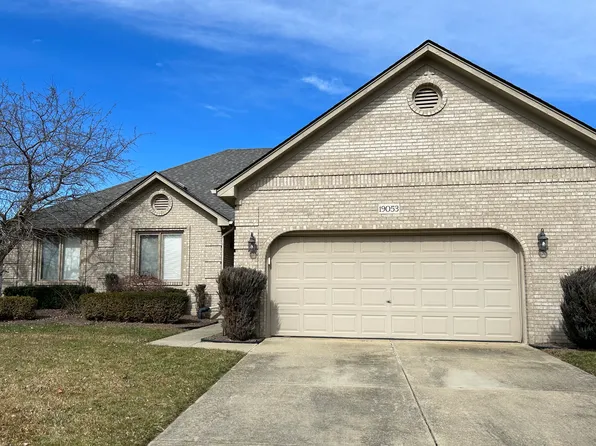 19053 Alsie Dr, Macomb, MI 48044