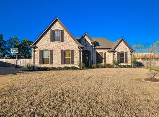 3053 N Pinetree Loop Cv, Southaven, MS 38672