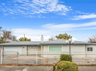 16182 Spruce St, Hesperia, CA 92345
