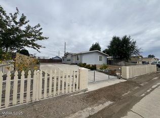 220 E Antelope Dr, Battle Mountain, NV 89820