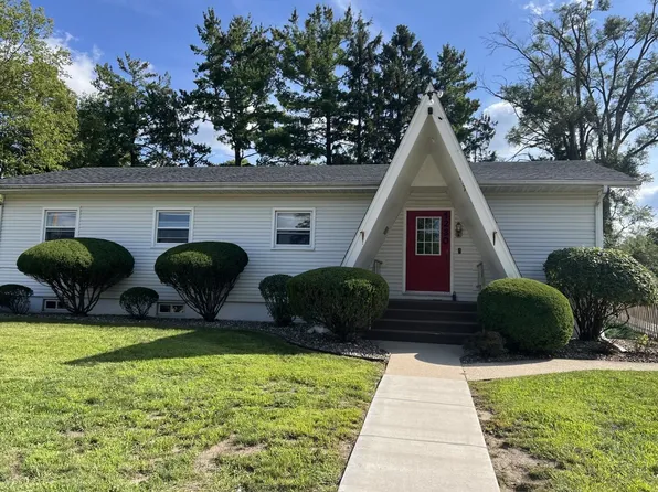 1230 House St, Beloit, WI 53511