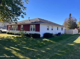 4 Bylina Ln, Amsterdam, NY 12010