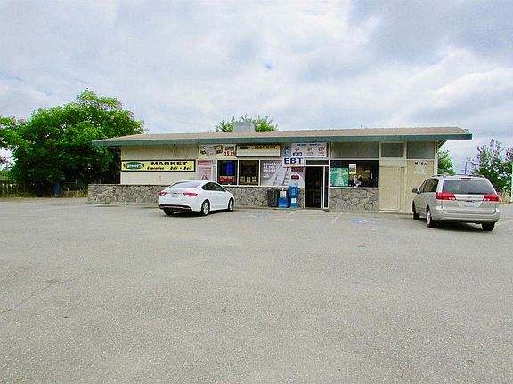 3rd image of 29020 County Road 6