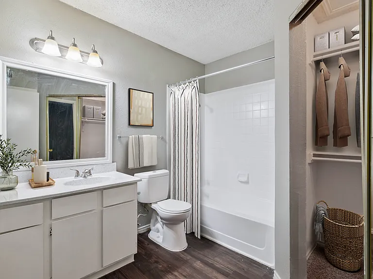 Westmoor Apartment Homes