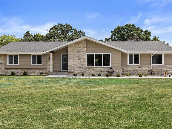 3rd image of 3025 South ROAD