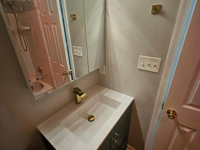 9811 Lake Pointe Ct #203 — Photo 32