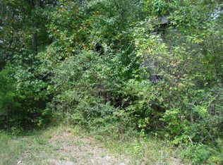 Clayburn Ave, Jamestown, TN 38556