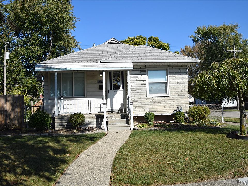 1st image of 1706 Richmond Ave