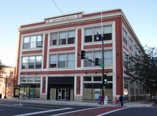 2000 S Michigan Ave APT 307, Chicago, IL 60616