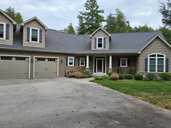 451 Europe Lake Rd, Ellison Bay, WI 54210