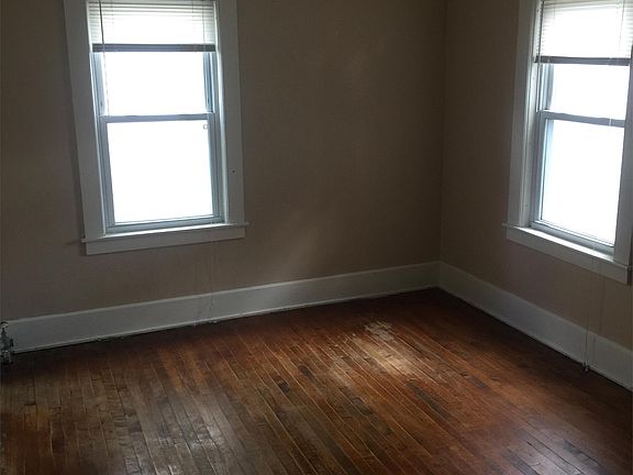 2nd image of 2 N Main St #10750149