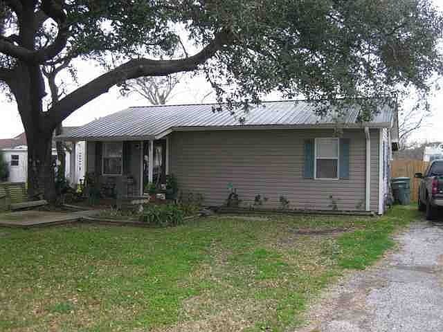 1st image of 2543 62nd St