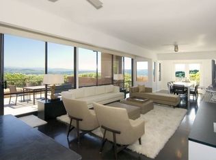 17355 Norrbom Rd, Sonoma, CA 95476