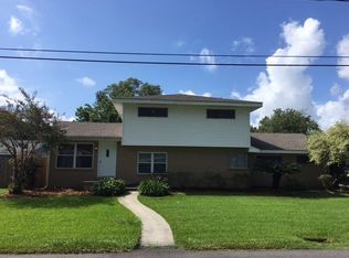 2600 Cardinal Dr, Marrero, LA 70072