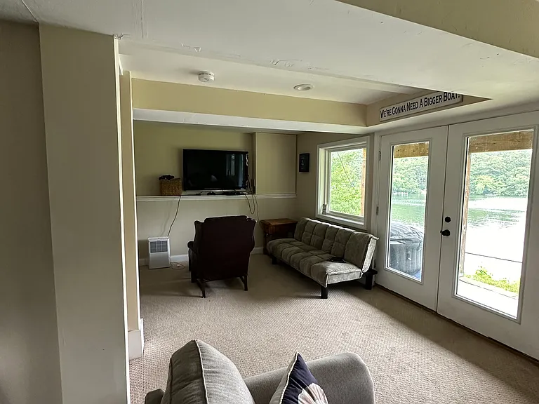 207 Roxy Cahoon Rd — Photo 38