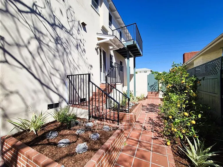 3773 Wellborn St — Photo 15