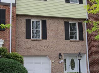 152 Aberdeen Dr, Pittsburgh, PA 15237