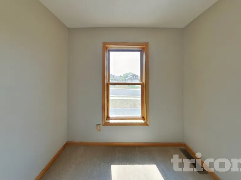 1230 Varner Way — Photo 14