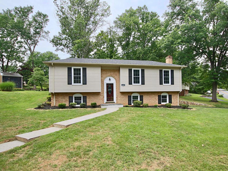 1st image of 2407 Charing Cross Dr