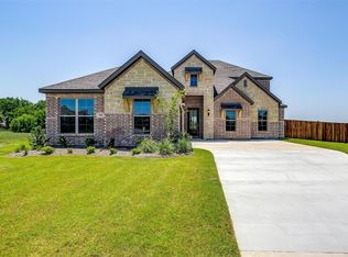 846 Deleon Dr, Midlothian, TX 76065
