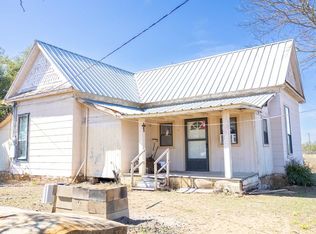 6623 Starks Rd, Streeter, TX 76856