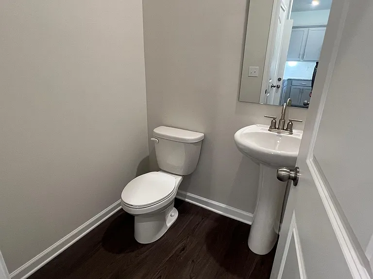 5420 Kinsbridge Dr — Photo 6