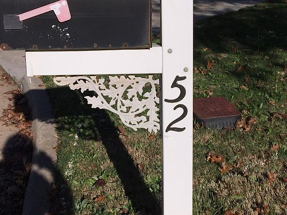 2nd image of 52 Winding Creek Ct