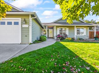 2006 NW Wildflower Pl, Redmond, OR 97756