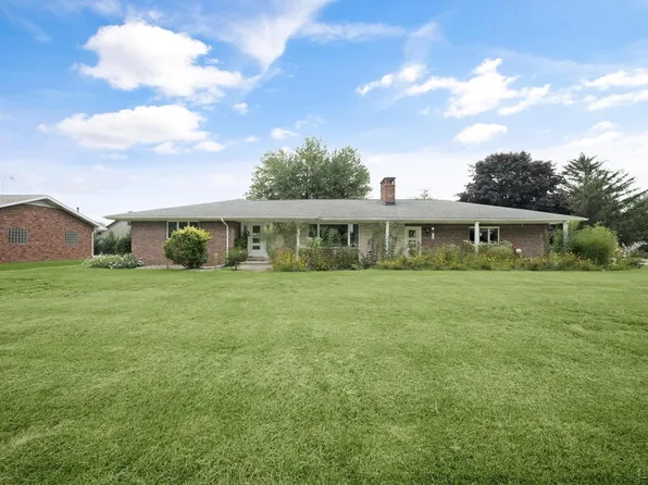 474 N Lane St, Blissfield, MI 49228