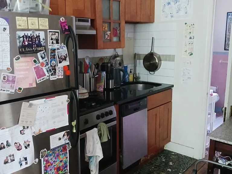 4626 Spruce St #2F — Photo 2