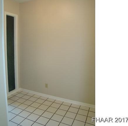 3rd image of 2104 Grandon Cir