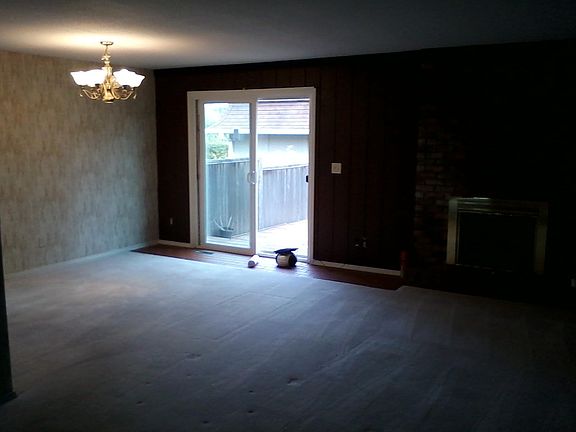 5th image of 2503 Essex Ct Building 8