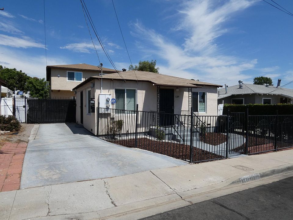1st image of 1209 46th St