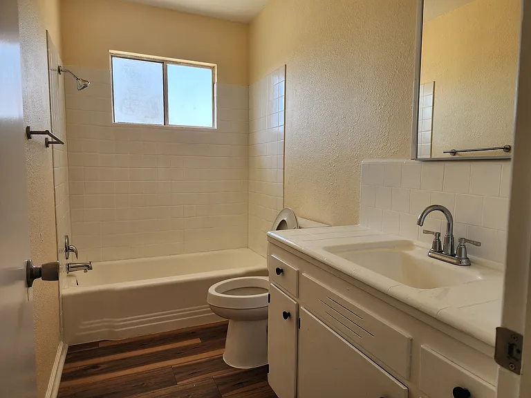 12447 E Herndon Ave — Photo 12