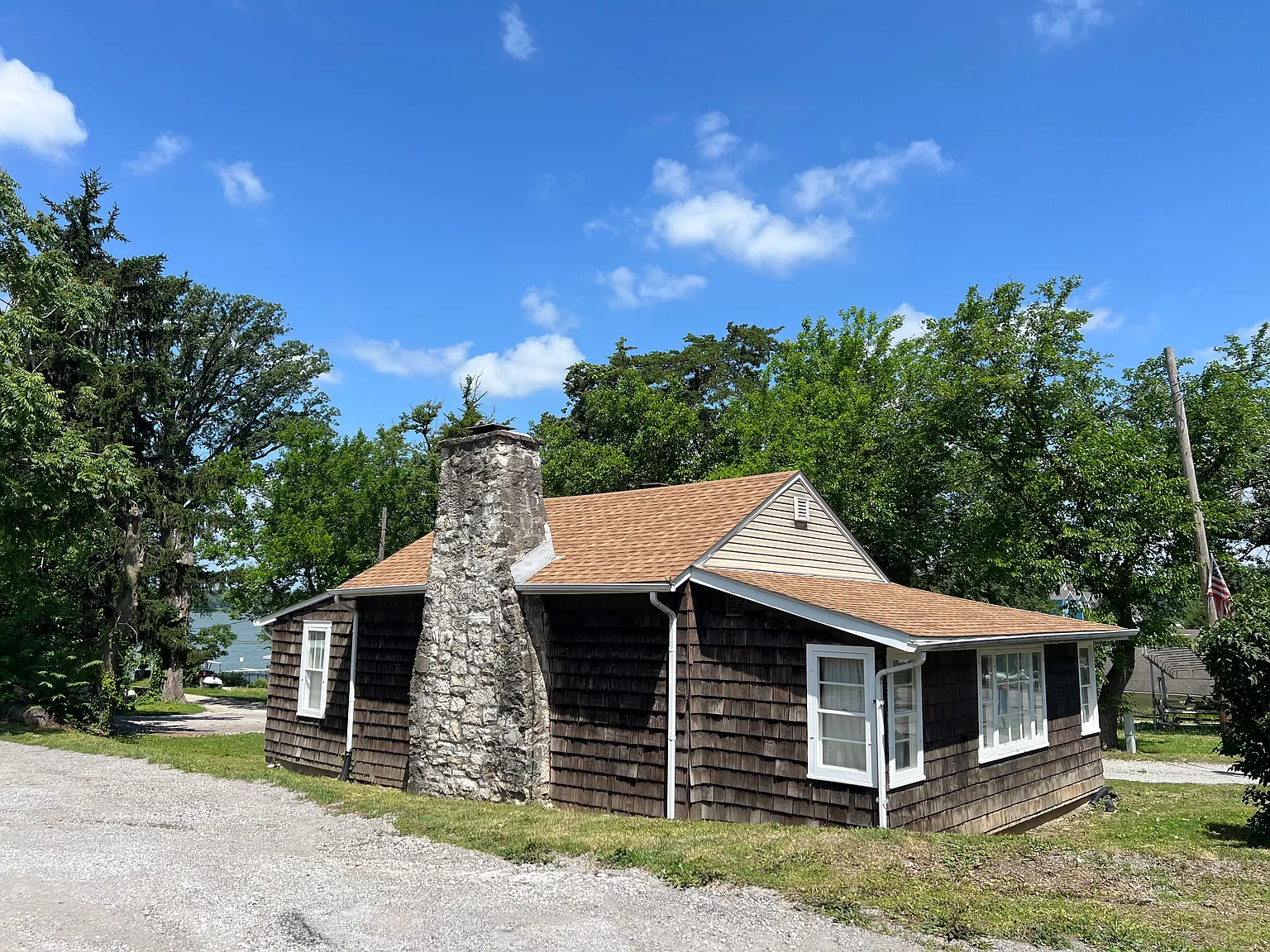3 bed, 1500 sqft, $1,800 — Photo 3