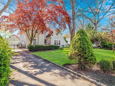 139 Broadway, Rockville Centre, NY, 11570