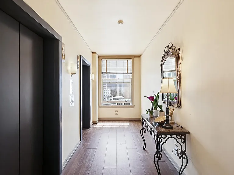 702 Ash St #702 — Photo 32