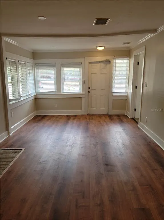 2 bed, 1.0 bath, 792 sqft, $1,699 — Photo 4