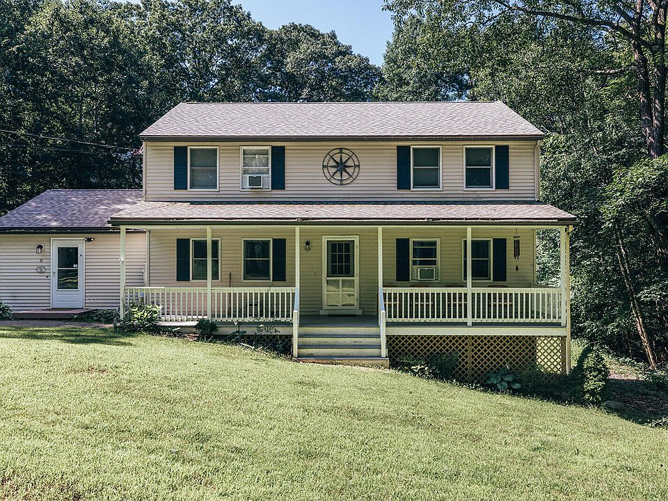 1st image of 8 Evergreen Drive