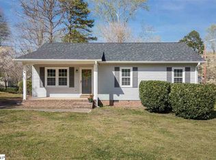 401 Willow Branch Dr, Simpsonville, SC 29680