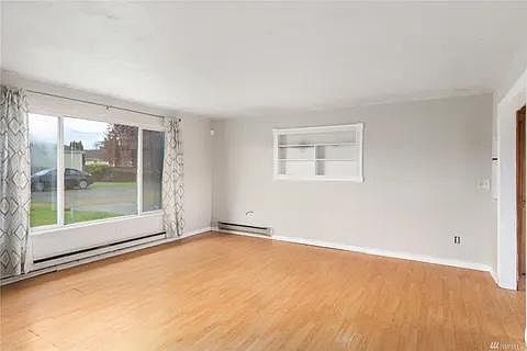 1st image of 309 2nd Ave N