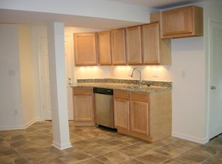 916 S George Mason Dr, Arlington, VA 22204