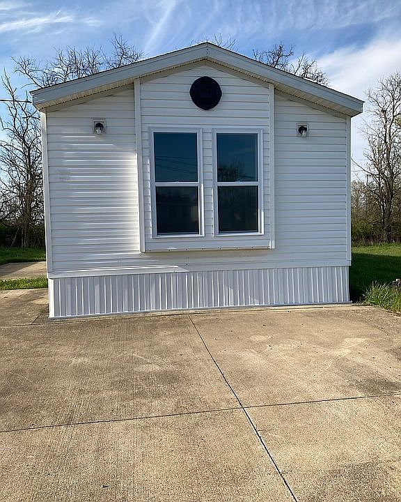 1st image of 120 Sunset Dr #30