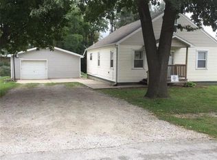 820 Harmon St, Saint Joseph, MO 64504